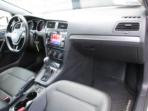 Used 2019 Volkswagen Golf Alltrack S image 57