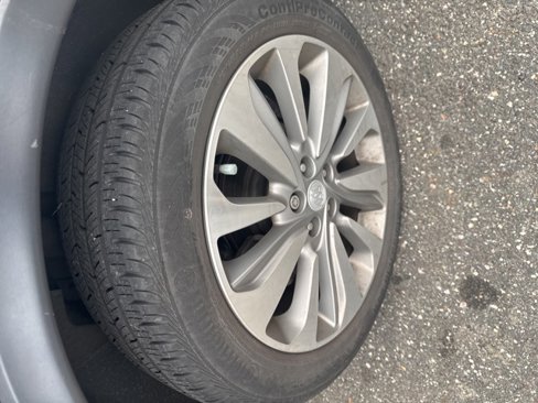 Used 2018 Buick Encore Preferred image 5