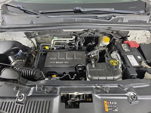 Used 2020 Chevrolet Trax LT image 9