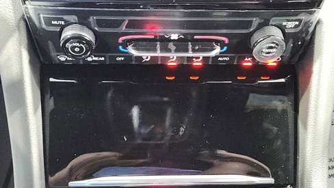 New 2025 Jeep Grand Cherokee L Laredo w/ Trailer Tow Package image 18