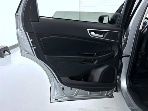 Used 2020 Ford Edge SEL w/ Convenience Package image 20