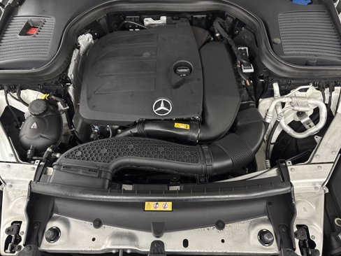 Used 2021 Mercedes-Benz GLC 300 w/ Premium Package image 32