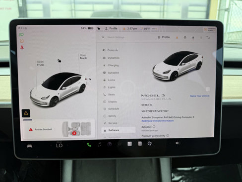 Used 2021 Tesla Model 3 Standard Range Plus image 15