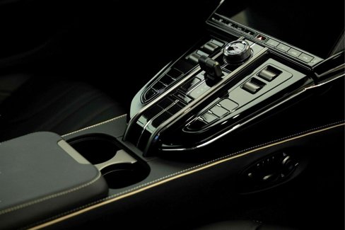 New 2025 Aston Martin V8 Vantage Coupe image 25