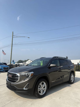 Used 2019 GMC Terrain SLE w/ Driver Convenience Package image 2