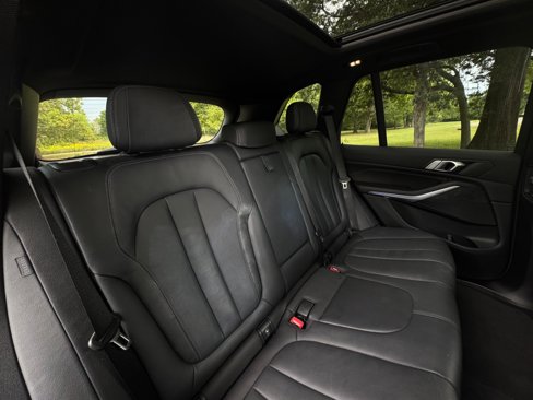 Used 2022 BMW X5 sDrive40i w/ Premium Package image 39