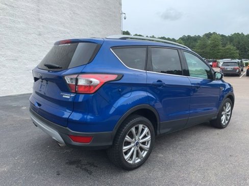 Used 2017 Ford Escape Titanium image 7