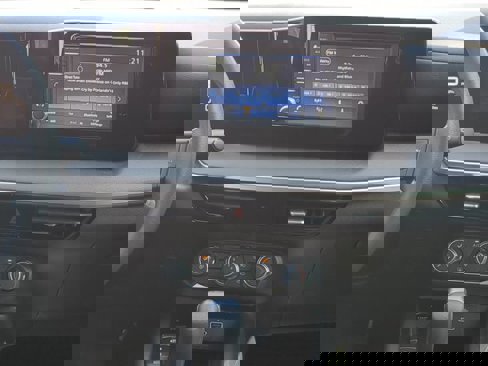 Certified 2025 Nissan Kicks S image 18