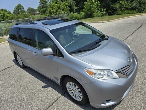 Used 2015 Toyota Sienna XLE Premium image 20