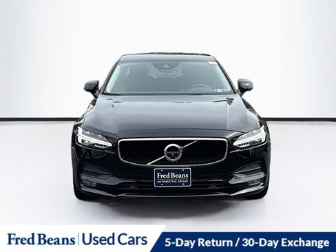 Used 2018 Volvo S90 T6 Momentum w/ Convenience Package image 2