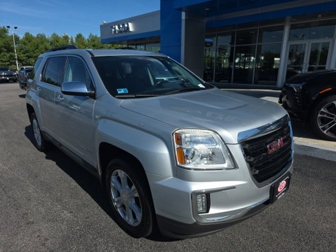 Used 2016 GMC Terrain SLE w/ Chrome Edition image 1