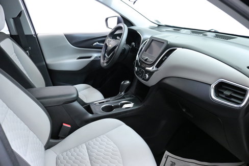 Used 2021 Chevrolet Equinox LS w/ LS Convenience Package image 27