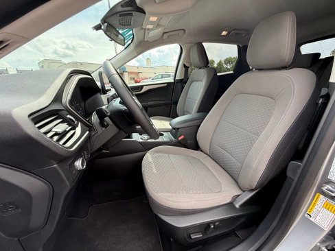 Used 2022 Ford Escape SE w/ Convenience Package image 12