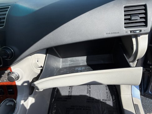 Used 2013 Toyota Highlander Limited image 29