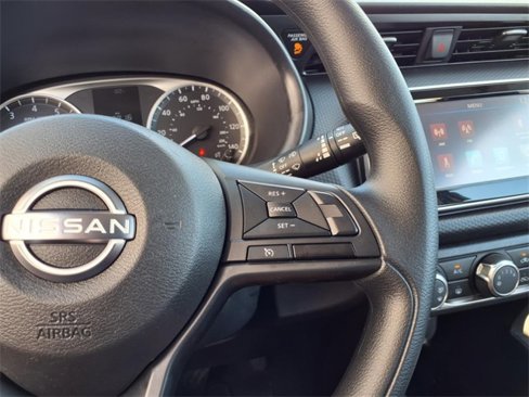 Used 2024 Nissan Kicks S image 20