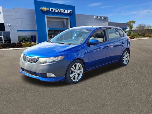 Used 2011 Kia Forte SX w/ Leather Pkg image 4