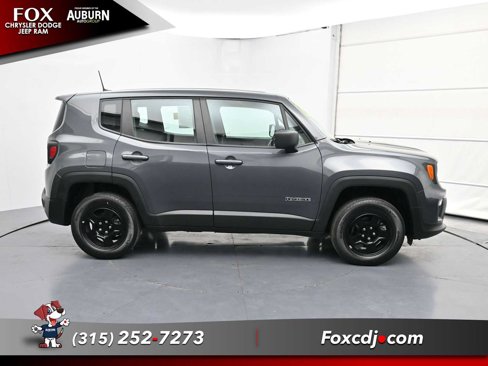 Used 2022 Jeep Renegade Sport image 11
