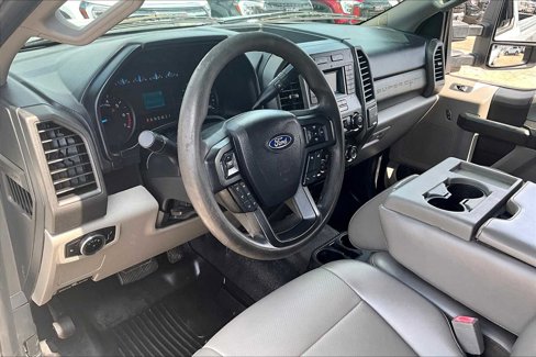 Used 2019 Ford F250 XL w/ Power Equipment Group image 17