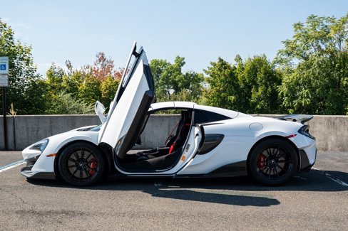 Used 2020 McLaren 600LT Spider image 32