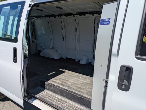 Used 2019 Chevrolet Express 2500 Extended w/ Enhanced Convenience Package image 25