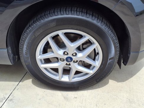 Used 2022 Ford Edge SEL w/ Convenience Package image 6