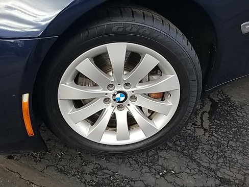 Used 2011 BMW 750i xDrive image 45