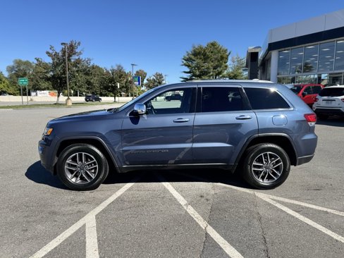Used 2020 Jeep Grand Cherokee Limited image 2