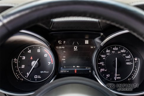 Used 2022 Alfa Romeo Stelvio Veloce image 16