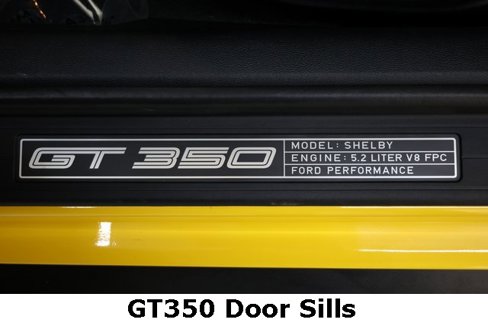 Used 2016 Ford Mustang Shelby GT350 w/ Technology Package image 30