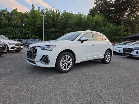 Used 2022 Audi Q3 2.0T Premium Plus image 5