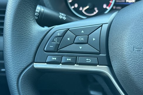 New 2025 Nissan Sentra SV w/ Trunk Package image 26