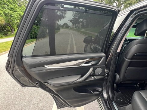 Used 2016 BMW X5 xDrive50i image 20