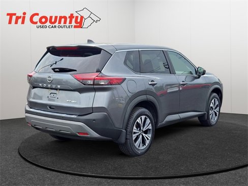 Used 2022 Nissan Rogue SV image 8