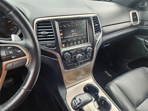 Used 2014 Jeep Grand Cherokee Limited image 19