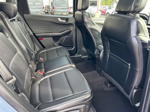 Used 2023 Ford Escape Platinum image 20