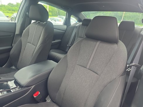Used 2023 Honda Accord Sport image 9