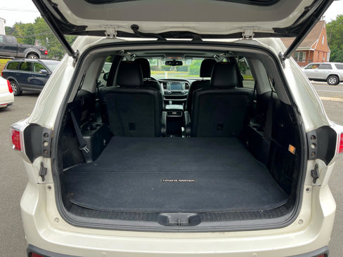 Used 2016 Toyota Highlander Limited image 24