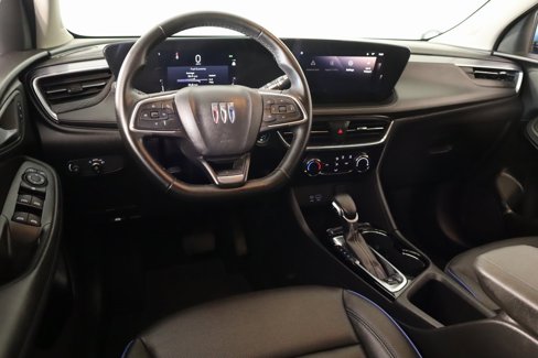 Used 2025 Buick Encore GX Sport Touring image 2