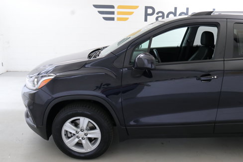 Used 2022 Chevrolet Trax LT w/ LT Convenience Package image 4