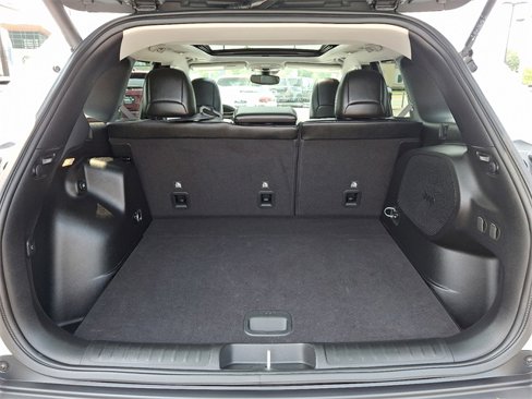 Used 2022 Jeep Cherokee Latitude Lux w/ Sun & Sound Group image 28