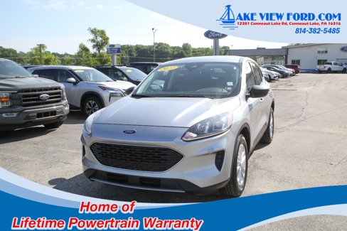Used 2022 Ford Escape SE image 2
