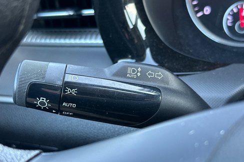 Used 2023 Kia K5 LXS image 38