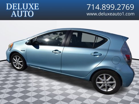 Used 2012 Toyota Prius C Three image 1