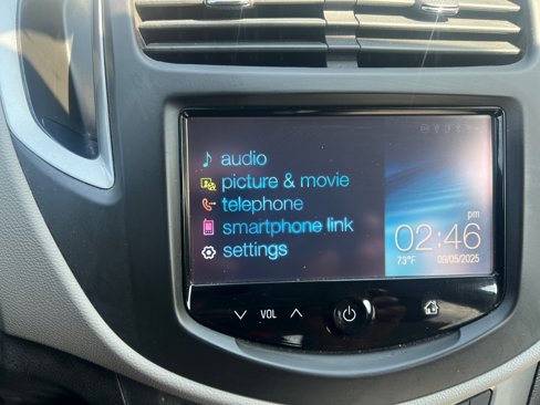 Used 2016 Chevrolet Trax LT w/ LT Convenience Package image 22