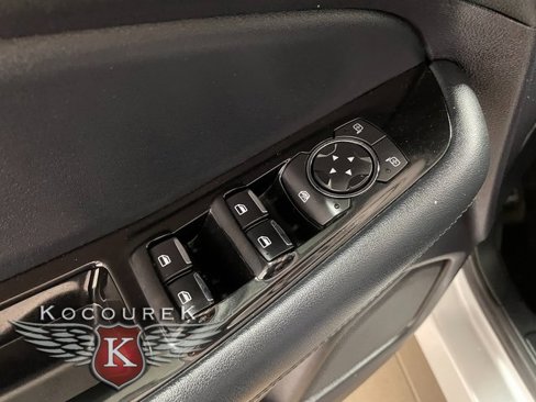 Used 2019 Ford Edge SEL w/ Equipment Group 201A image 19