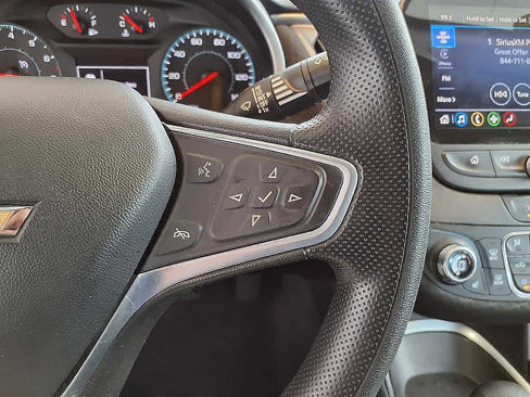 Used 2022 Chevrolet Malibu LT image 19