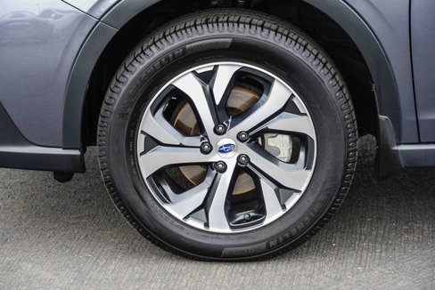 Used 2022 Subaru Outback Touring XT w/ Popular Package #2 image 10