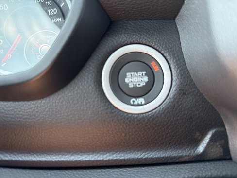 New 2025 RAM 1500 2WD Crew Cab image 32