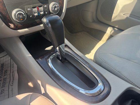 Used 2013 Chevrolet Impala LTZ image 29