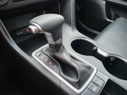 Used 2021 Kia Sportage S image 28